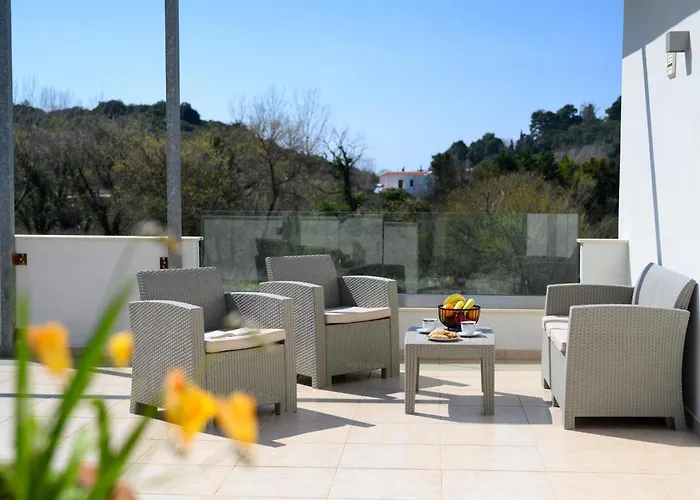 公寓 Aliki's Luxury With View, Pet Friendly! Vátos